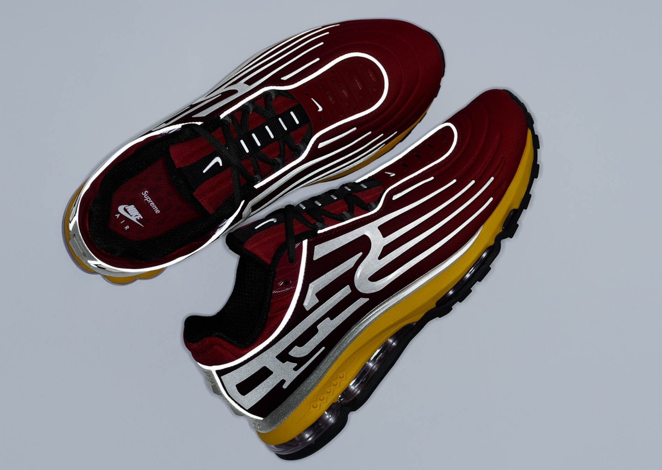 Supreme x Nike Air Max 2001 Air Ecstasy University Red - Angle