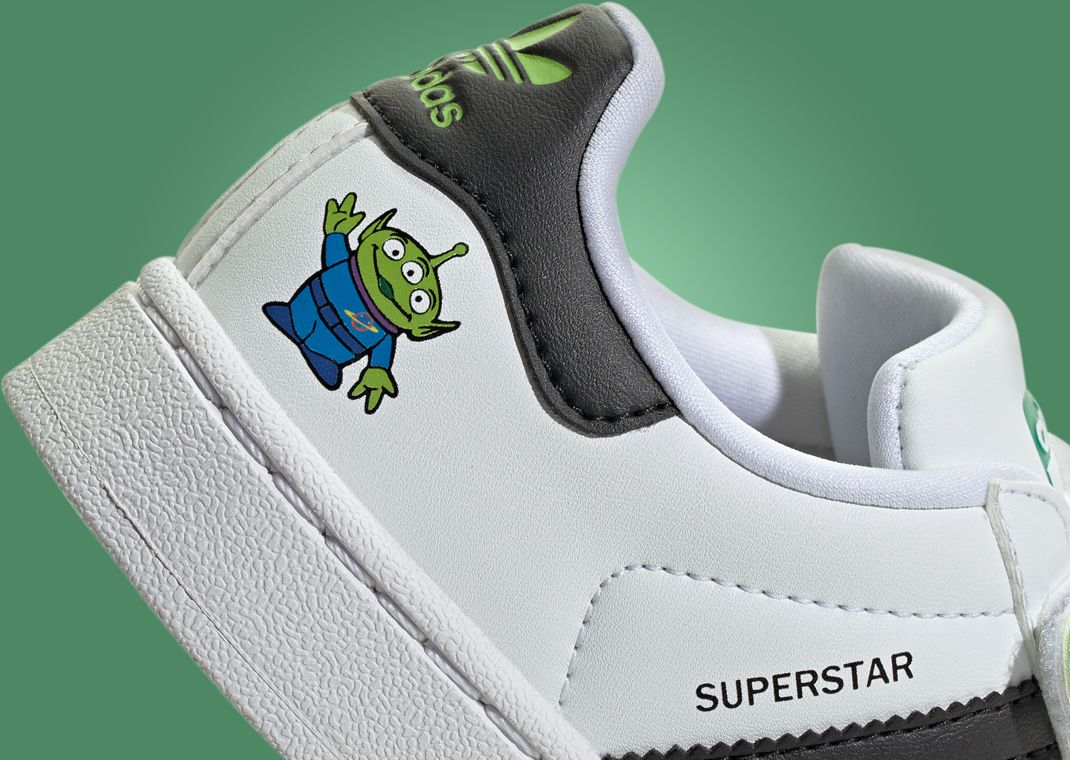 Toy Story x adidas Superstar Alien (PS) Heel