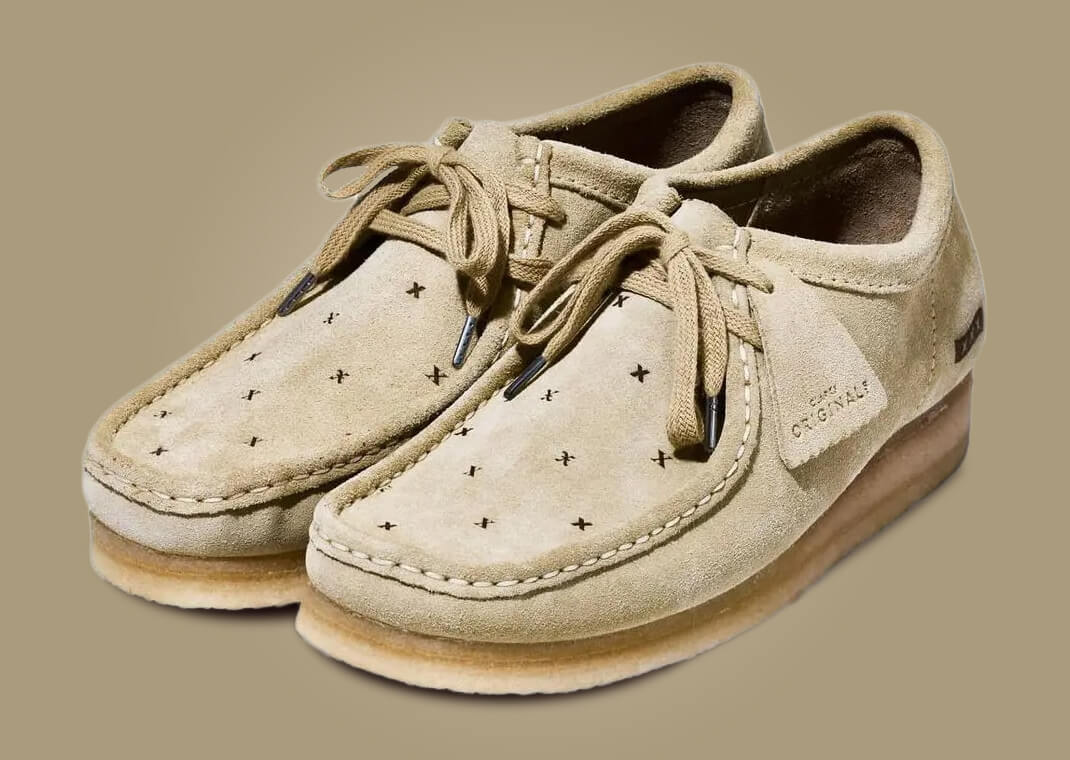GOD SELECTION XXX x atmos x Clarks Wallabee
