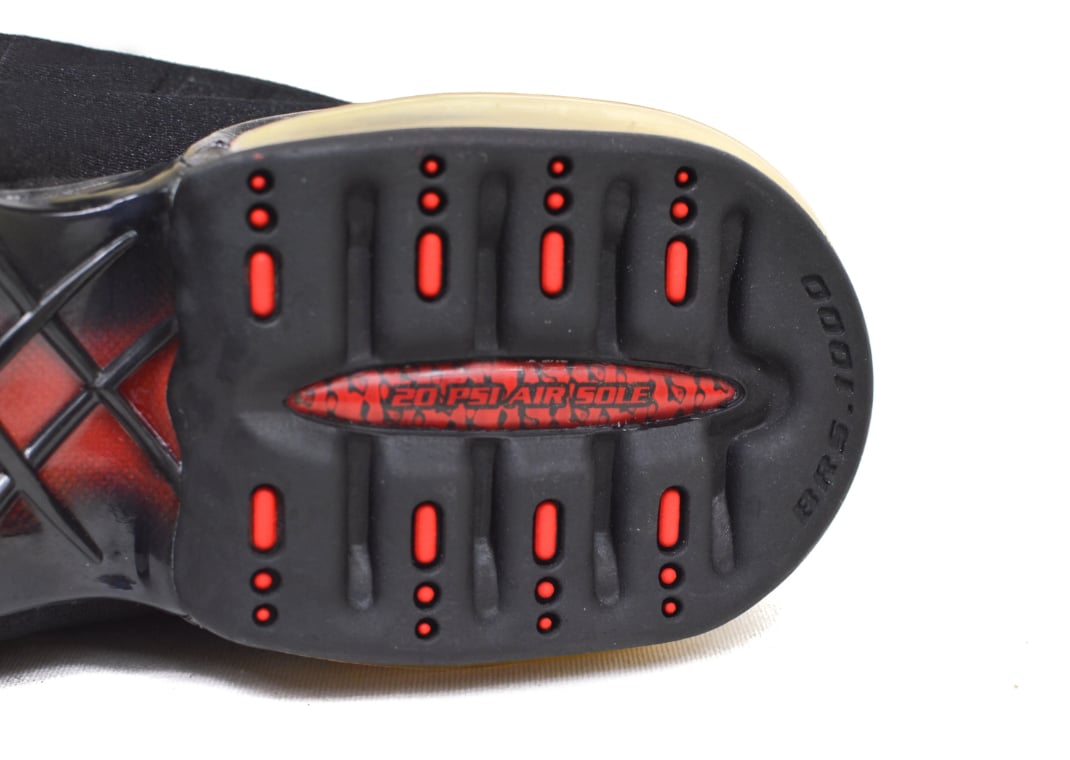 Nike Air Max Dolce OG Sample