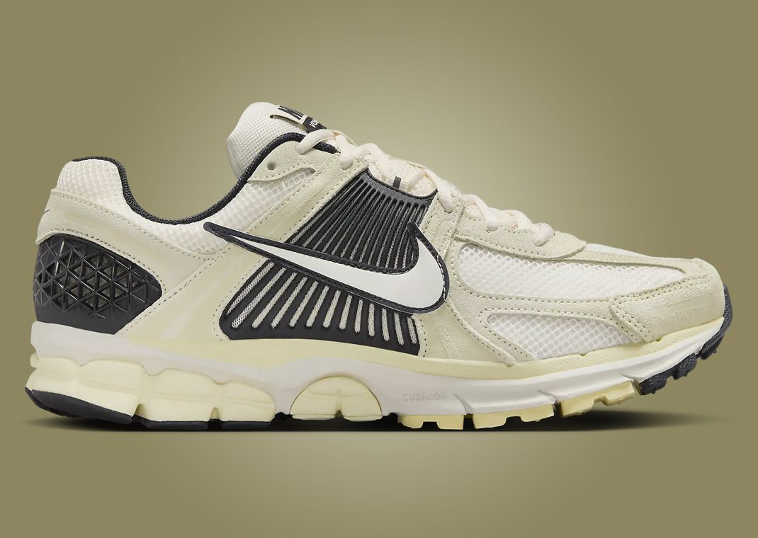 Nike Zoom Vomero 5 Alabaster Black Lateral