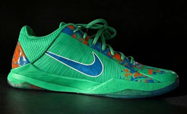 Jalen Brunson’s Latest Nike Kobe 5 Protro PE Adds Knicks Accents to Statue of Liberty Green