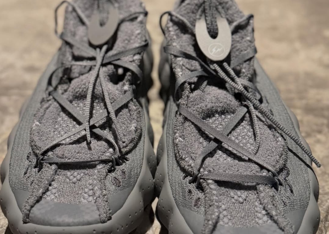 fragment design x Nike Mind 002 Flyknit Particle Grey