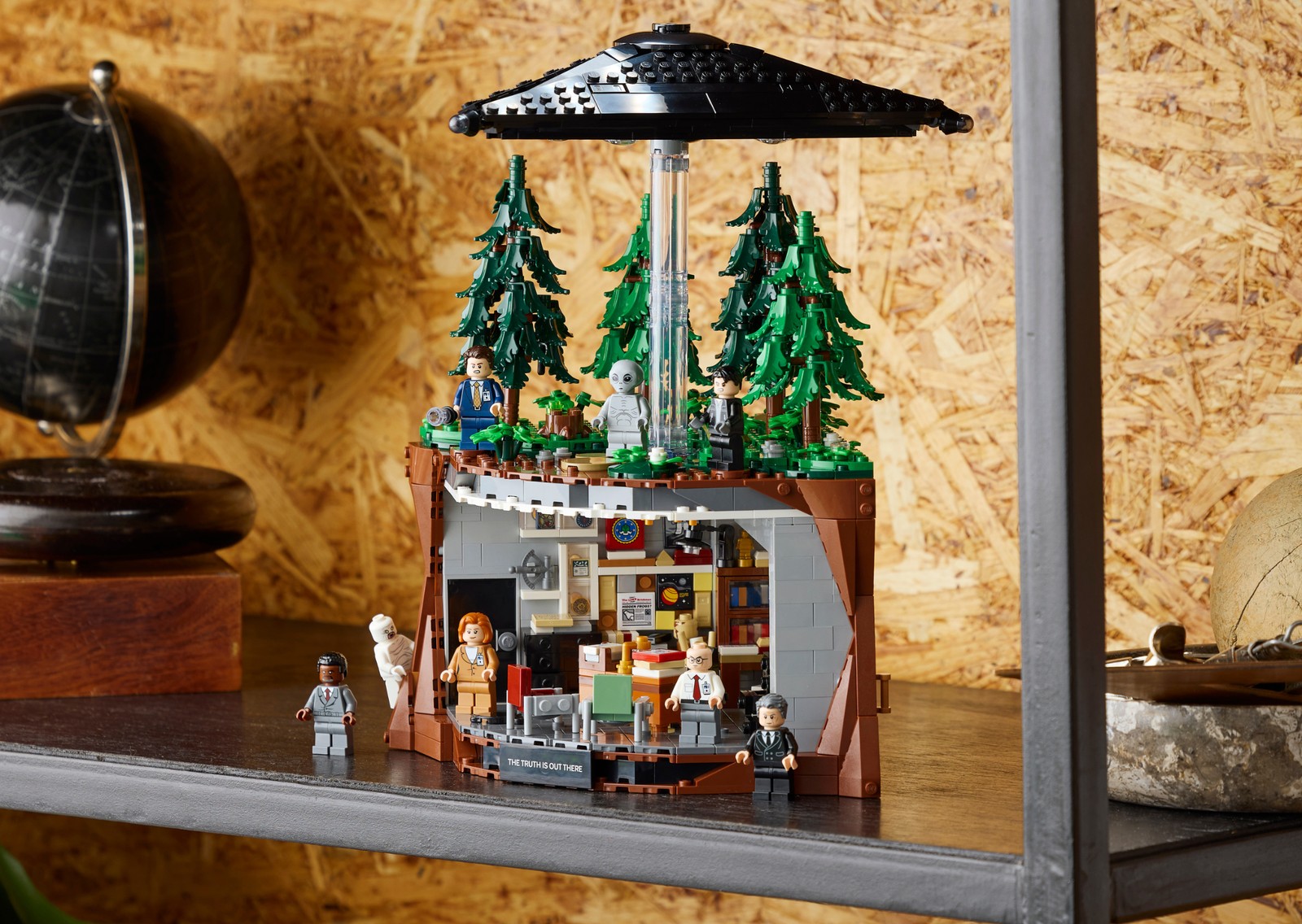 X-Files LEGO Set