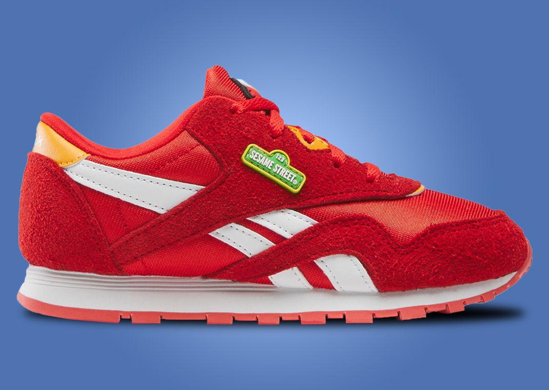 Sesame Street x Classic Nylon Elmo Lateral