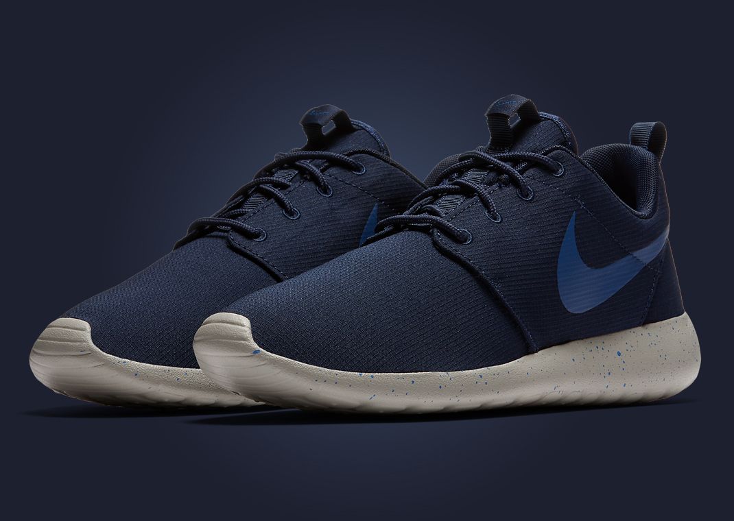 The Nike Roshe One SE Obsidian Gym Blue Releases Fall 2024