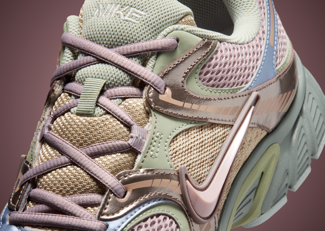 A Ma Maniere x Nike V5 RNR Violet Ore - Detail