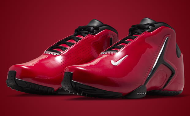 See Red: Official Images of the Nike Zoom Hyperflight Varsity Red Have Landed