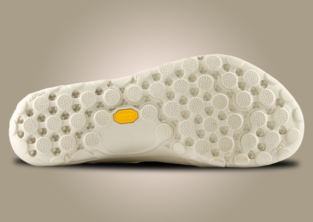 New Balance Tokyo Design Studio MT10T Cream Outsole