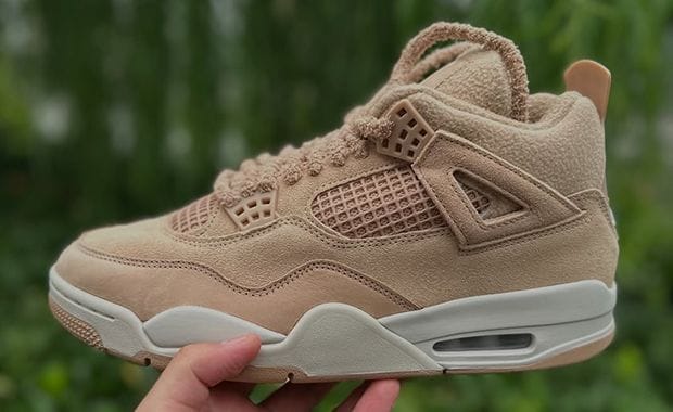 The Women’s Air Jordan 4 Retro Cozy Girl Releases Holiday 2025