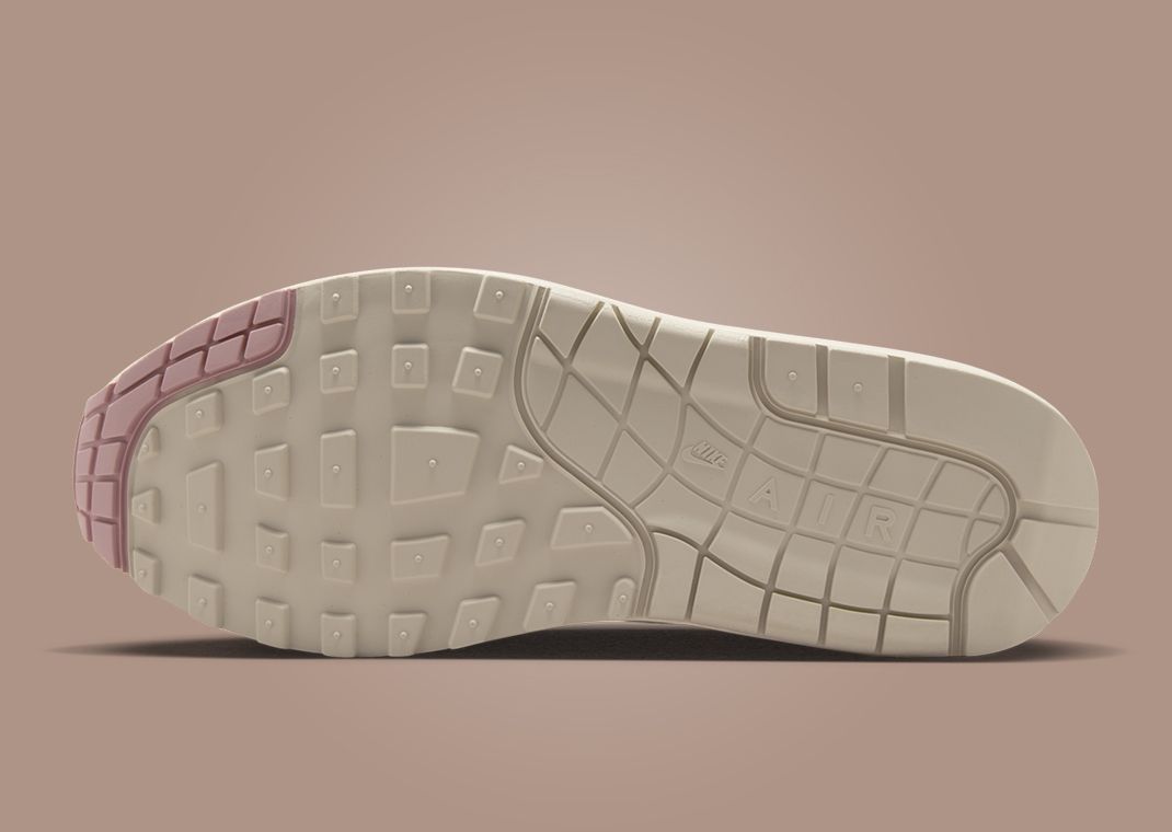 SWDC x Nike Air Max 1 Los Angeles (W) Outsole