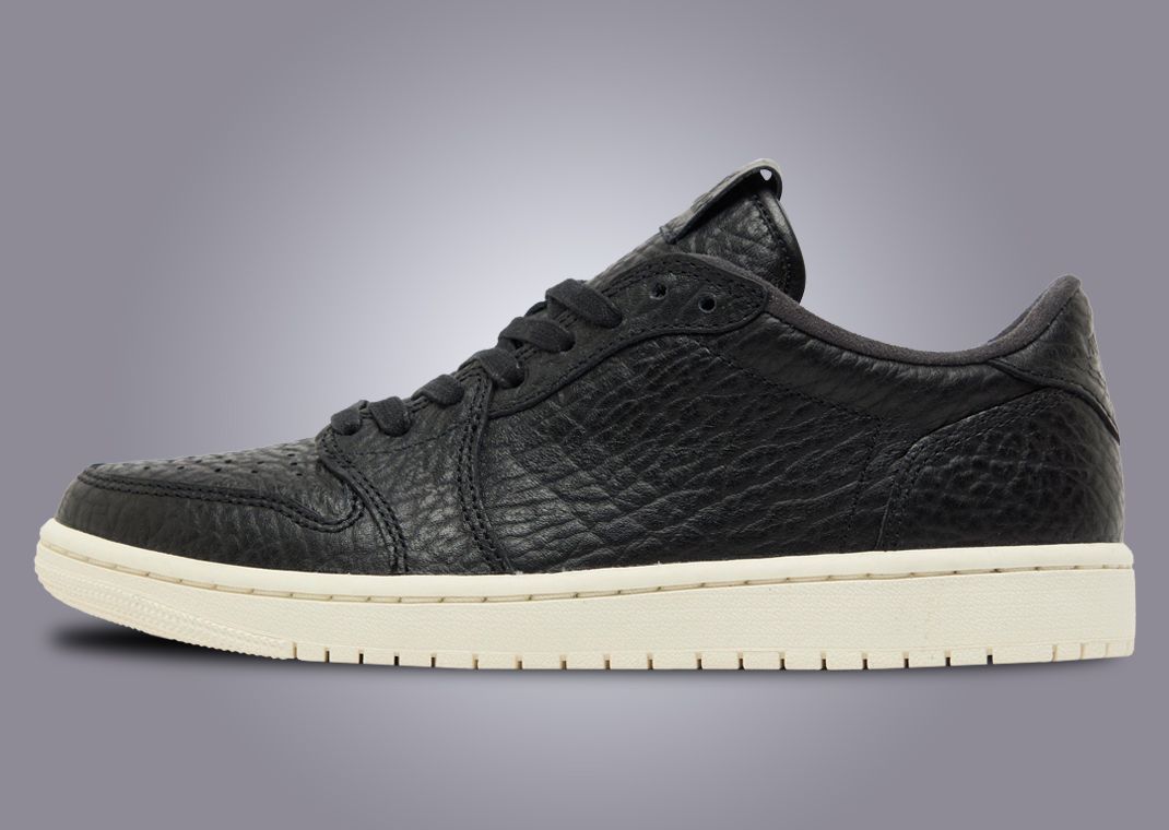 Air Jordan 1 Retro Low NS Black Lateral