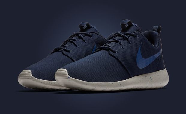 Nike Roshe One SE Obsidian Gym Blue