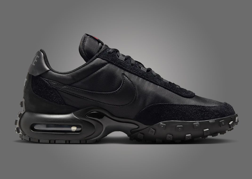 Nike Air Max Waffle SP Black Medial