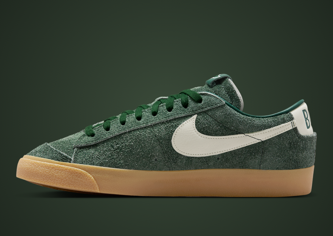 Devin Booker x Chevrolet x Nike Blazer Low Team Dark Green Medial