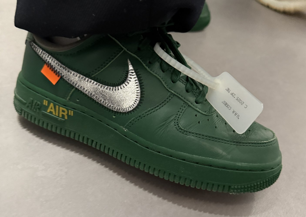 A New Virgil Abloh Archives x Nike Air Force 1 Low Spotted  display picture 1