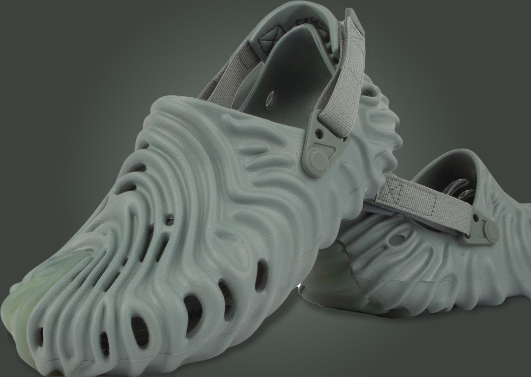 Salehe Bembury x Crocs Pollex Clog Manta Angle