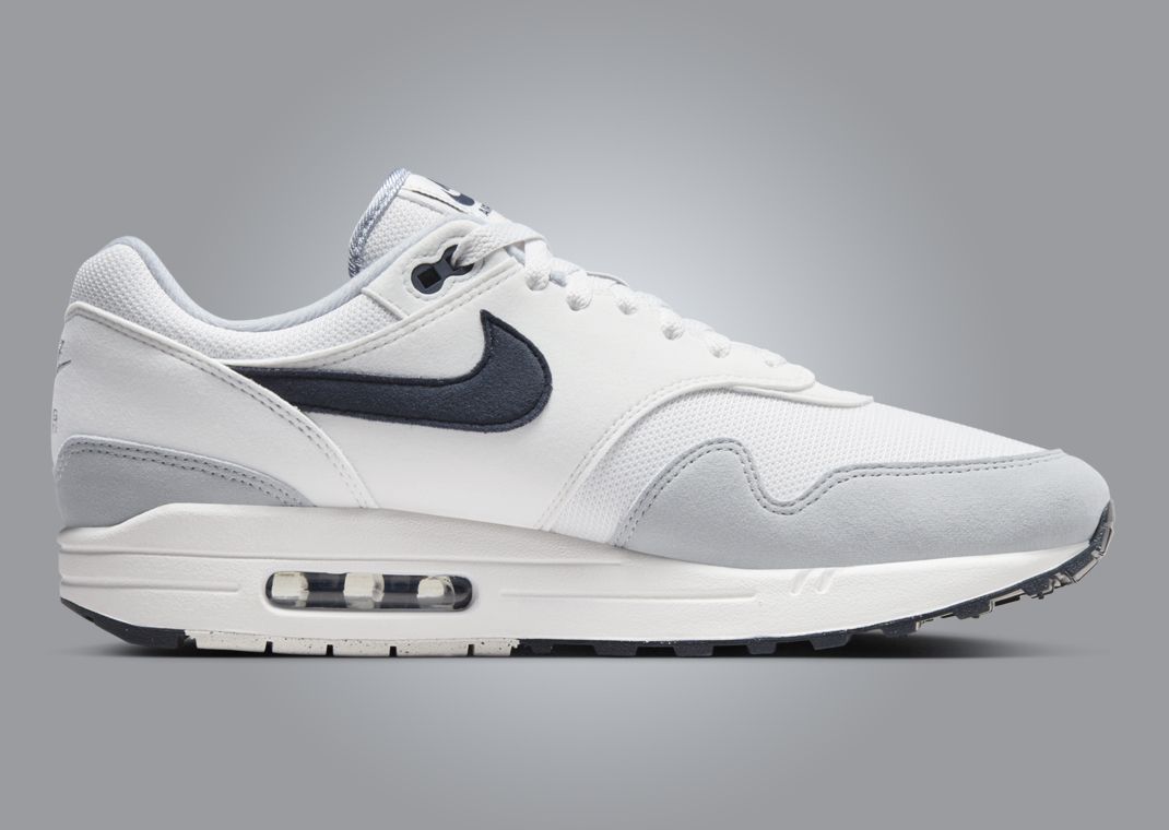 Nike Air Max 1 Platinum Tint Dark Obsidian Medial