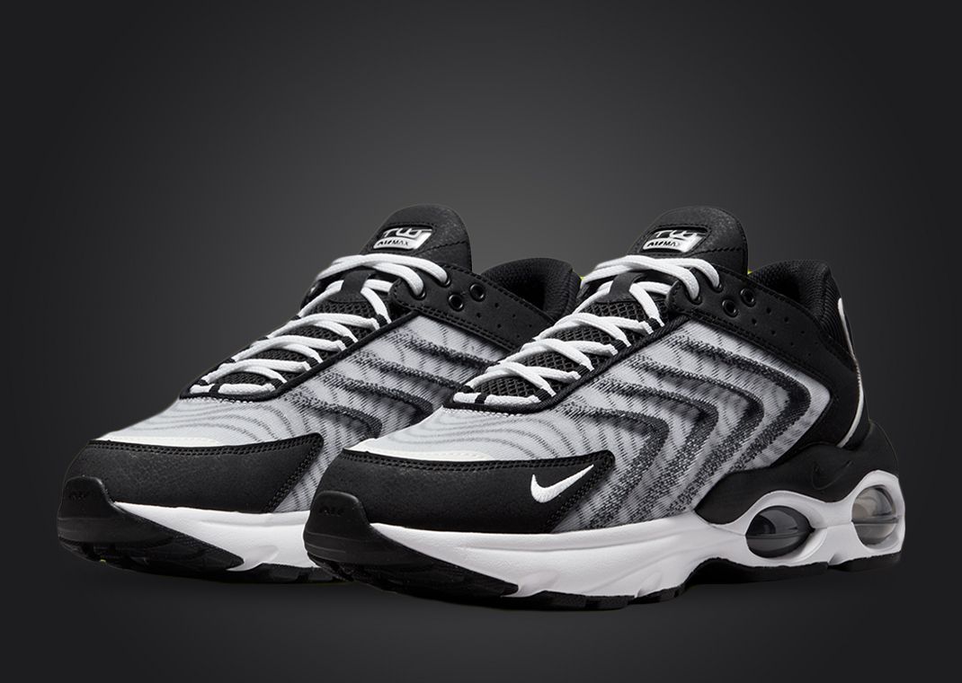 Nike Air Max TW Black White
