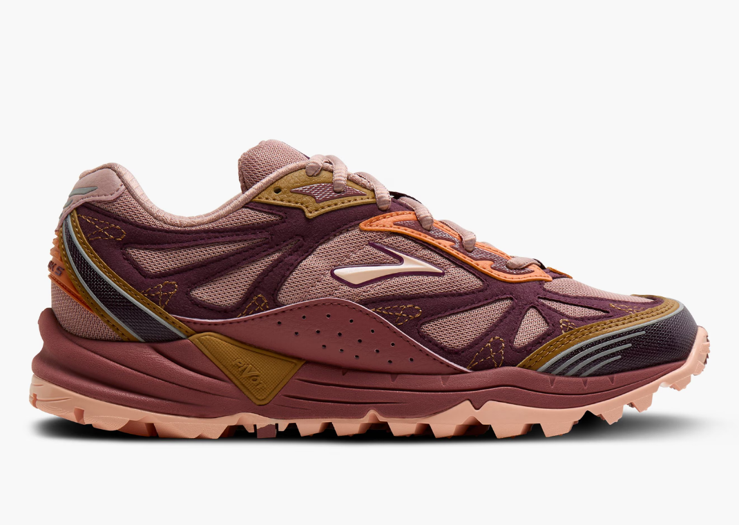 Brooks Cascadia 1 Woodrose/Roan Rogue - Lateral