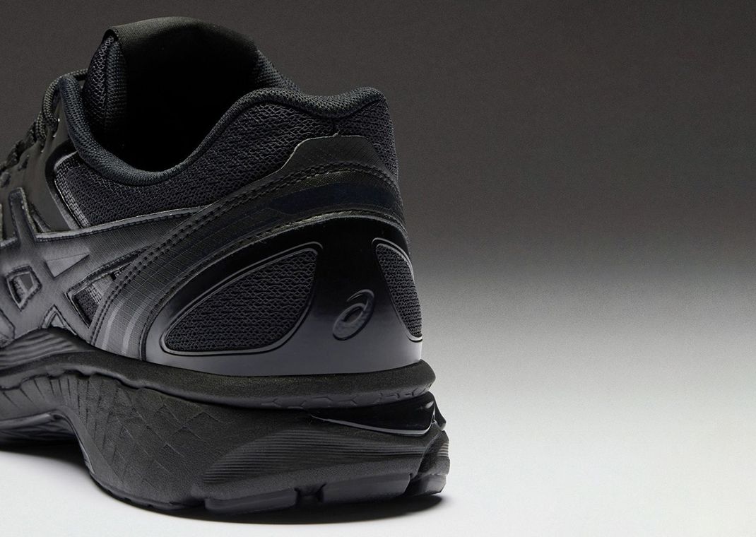 COMME des GARCONS Shirt x Asics 'Gel-Terrain' スニーカー 23591293_53660260_1000.jpg