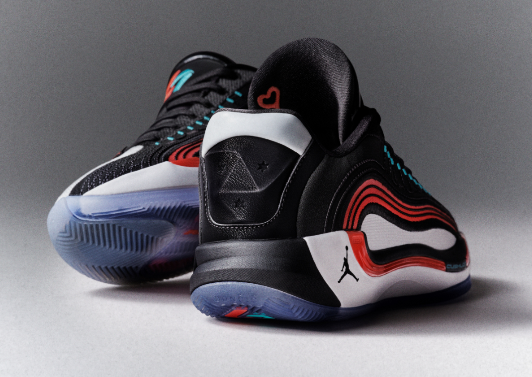Jordan Luka 4 Bloodline Heel Angle