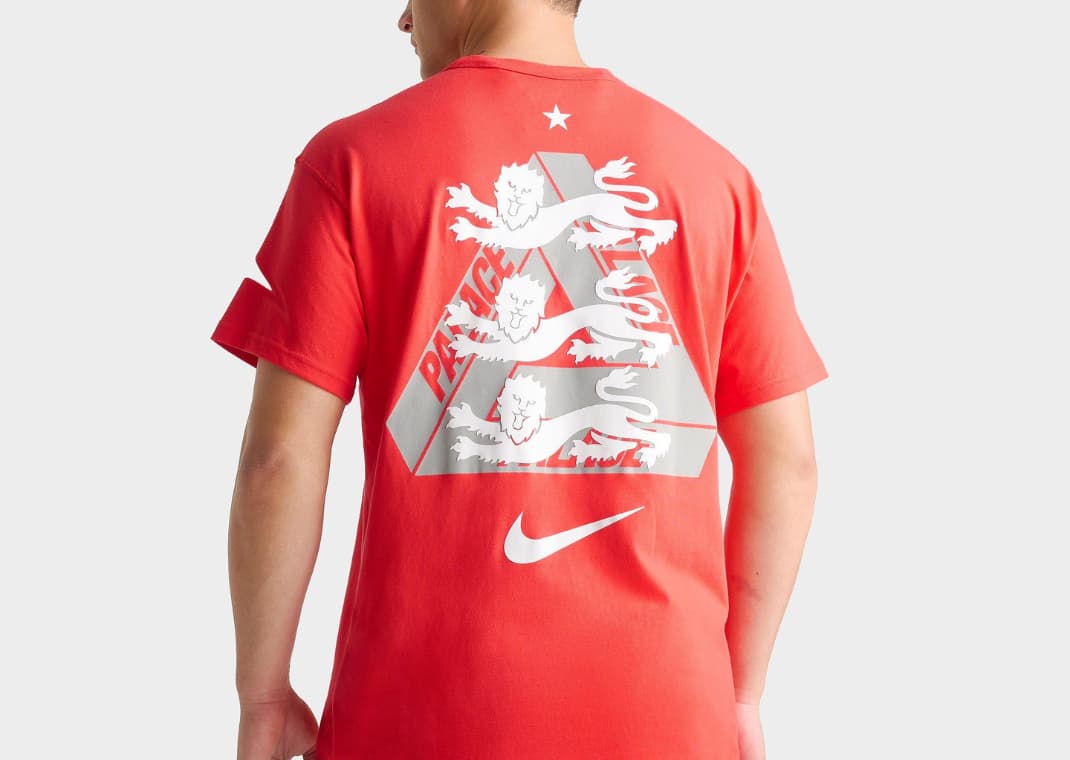 Palace x Nike England T-Shirt Light Crimson