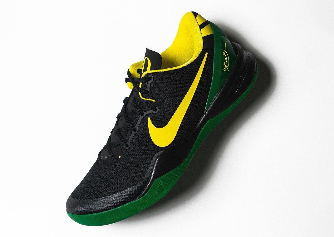 The Oregon Ducks Showcase Multiple Nike Kobe 8 Protro PEs