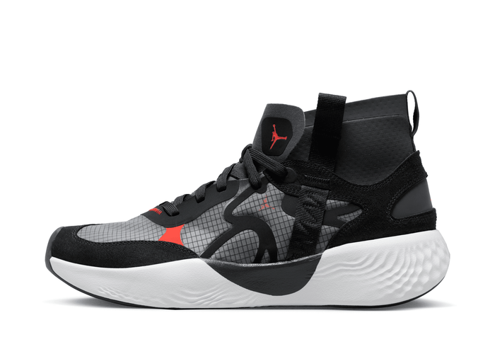 Jordan Delta 3 Mid Shoes in Black