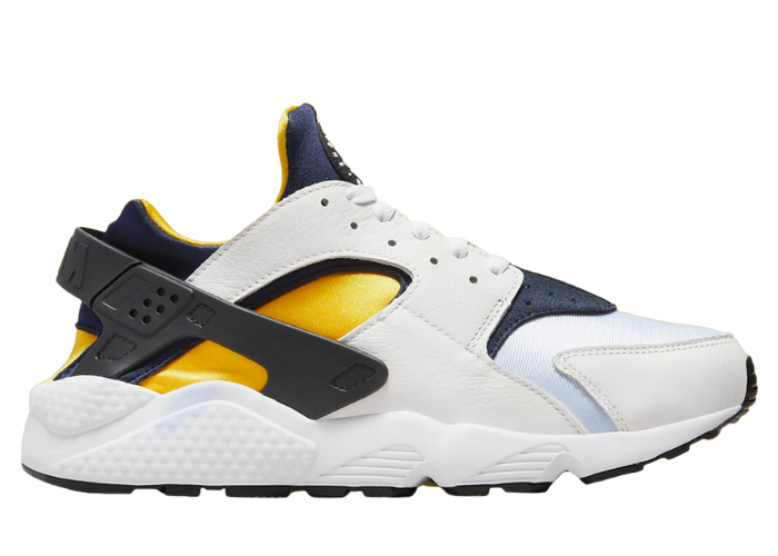 Nike Air Huarache Michigan