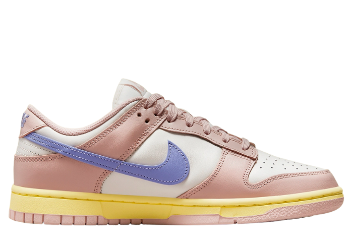 Nike Dunk Low Pink Oxford (W)