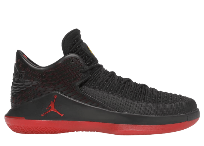 Air Jordan XXXII Low Last Shot
