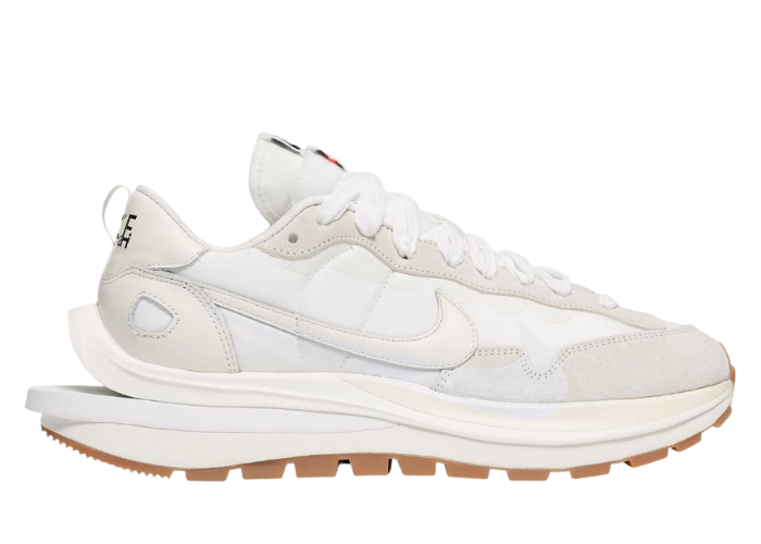 Nike Vaporwaffle sacai Sail