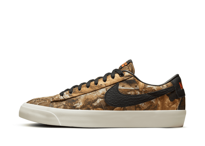 Nike SB Blazer Low Pro GT Premium Skate Shoes