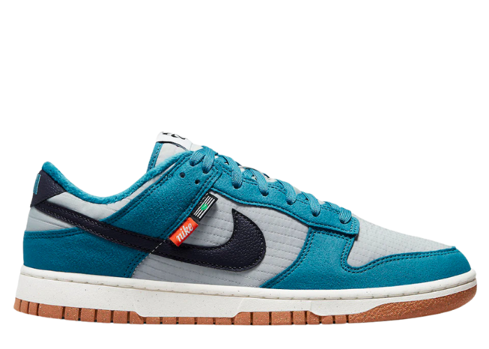 Nike Dunk Low SE Toasty Rift Blue