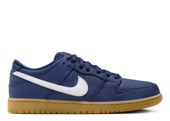 Nike SB Dunk Low Navy Gum