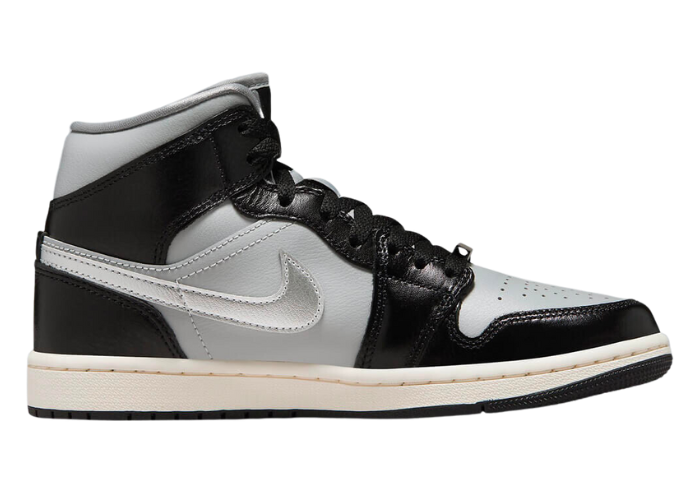 Air Jordan 1 Mid SE Black Chrome (W)