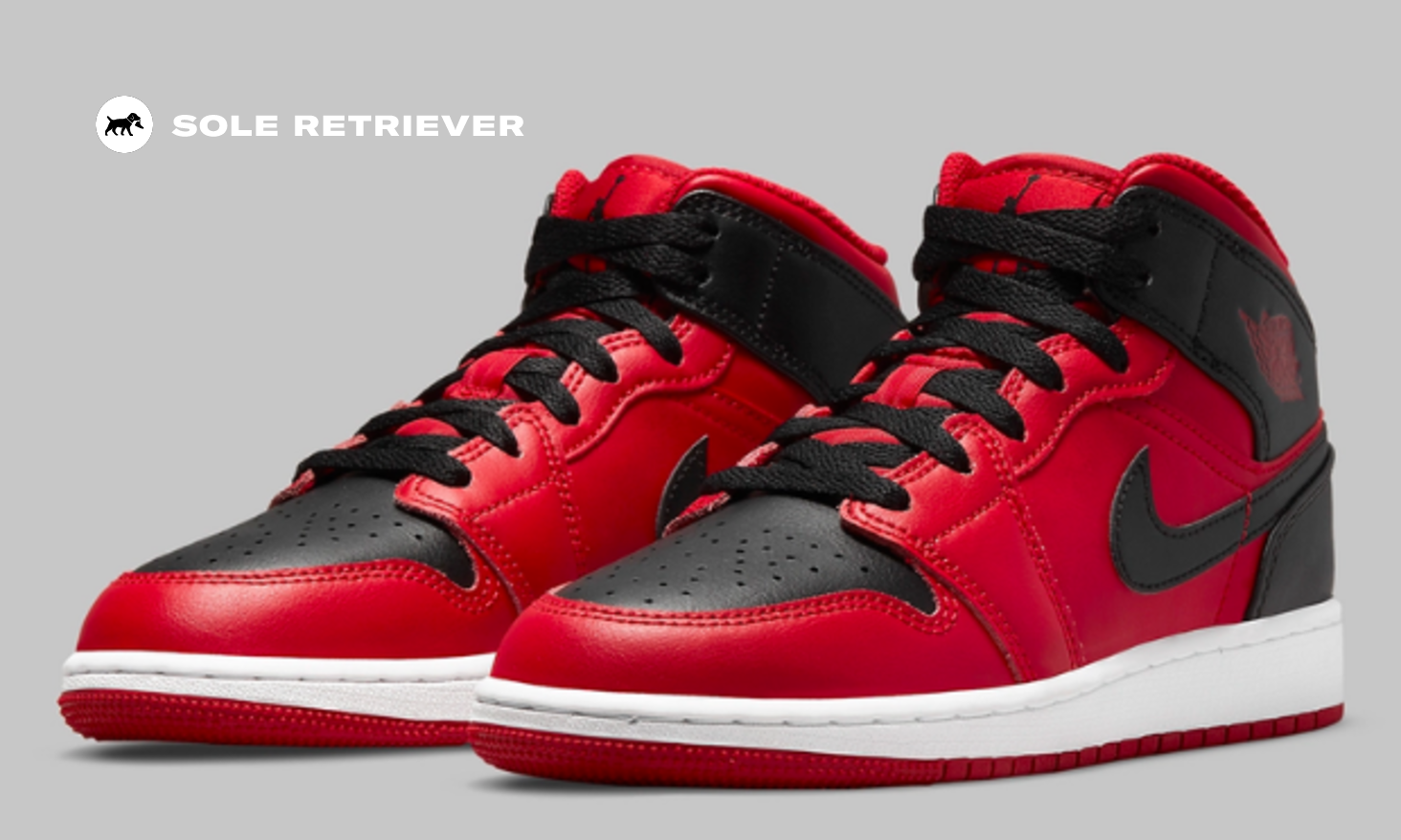 スニーカー Nike Air Jordan 1 Mid Reverse Bred (2021) The Air Jordan 1 Mid Reverse Bred Is Releasing Soon