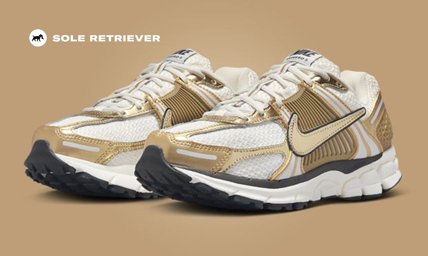GOLD 30.新品、箱ありNIKE AIR ZOOM VOMERO14 nike-zoom-vomero-5-gold-w-