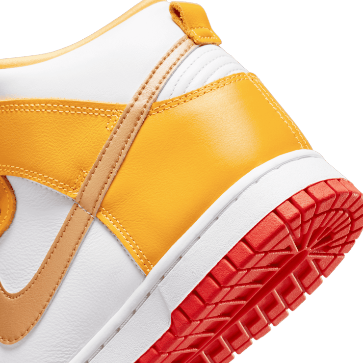 Nike Dunk High University Gold (W) Angle 5