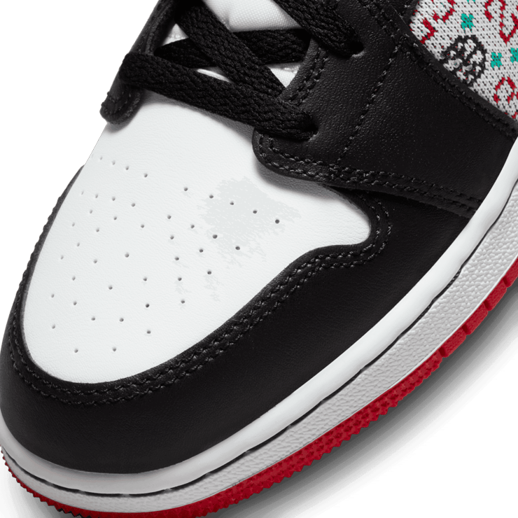 Jordan 1 Mid Ugly Christmas Sweater (GS) Angle 4