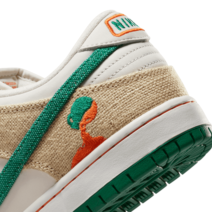 Nike SB Dunk Low Jarritos Angle 5