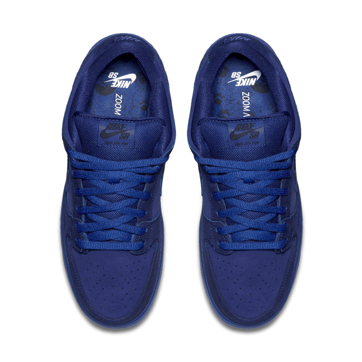 Nike SB Dunk Low Blue Moon Angle 1