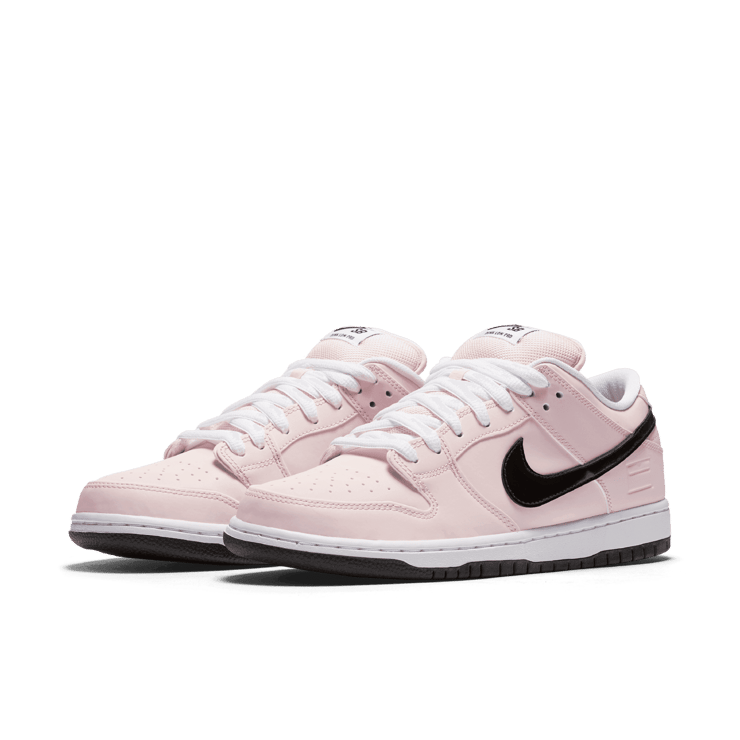 Nike SB Dunk Low Pink Box Angle 2