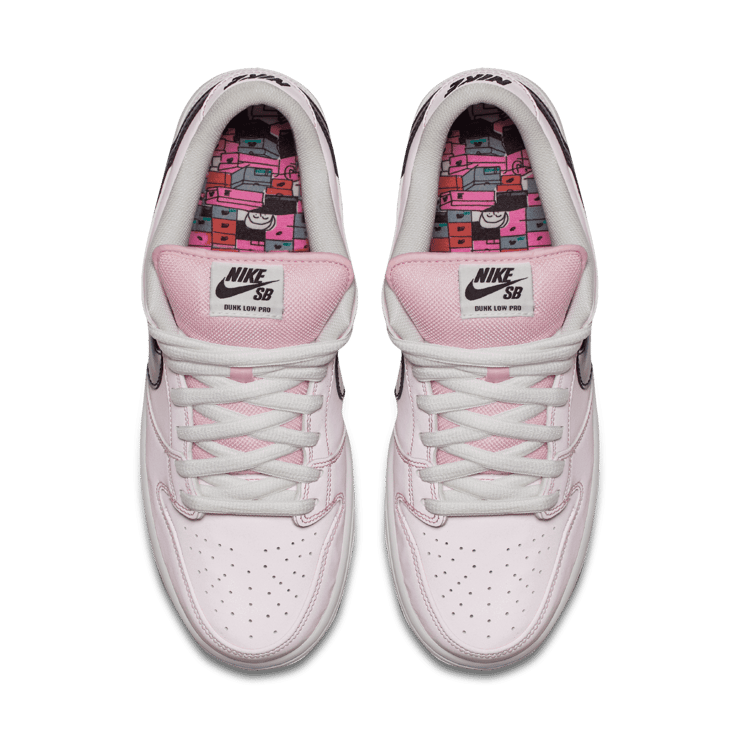 Nike SB Dunk Low Pink Box Angle 1