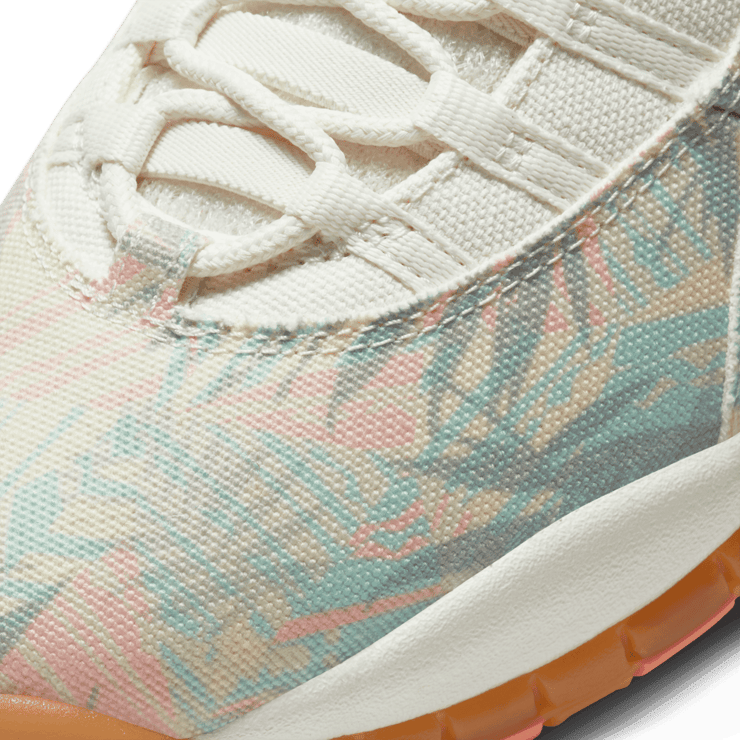 Jordan 10 Retro Super Bowl LIV Angle 5
