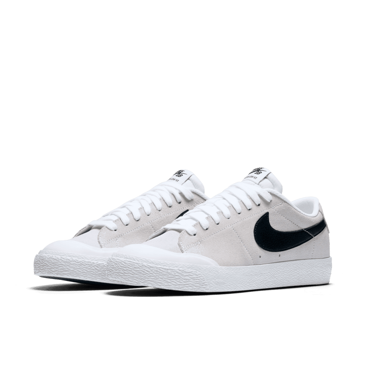 Nike SB Blazer Low Summit White Black Angle 2