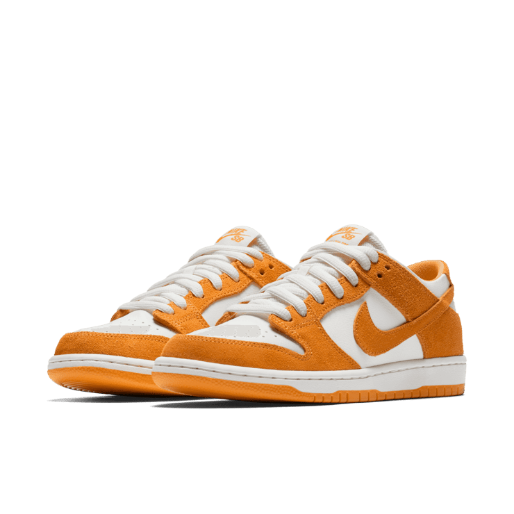Nike SB Dunk Low Circuit Orange Angle 2