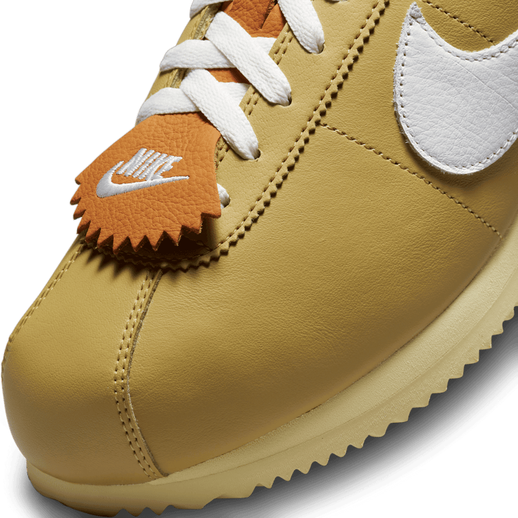 Nike Cortez 23 Running Rabbit Angle 4