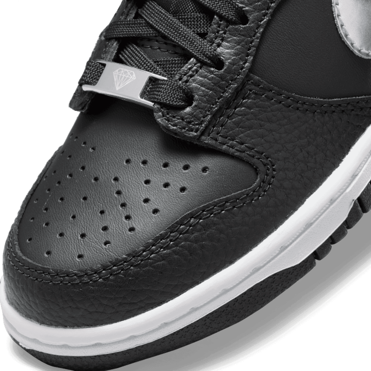 Nike Dunk Low NBA 75th Anniversary Spurs (GS) Angle 4